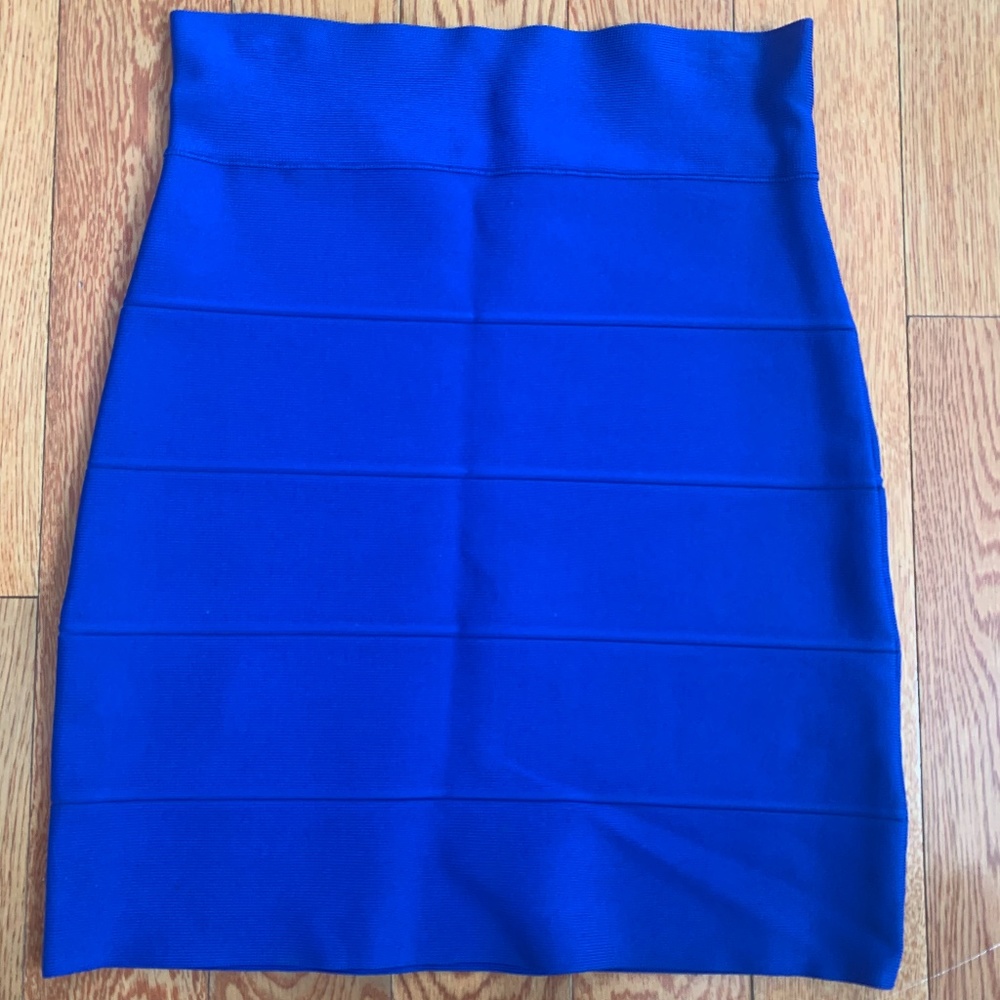BCBGMAXAZRIA Blue Bandage Skirt - Small